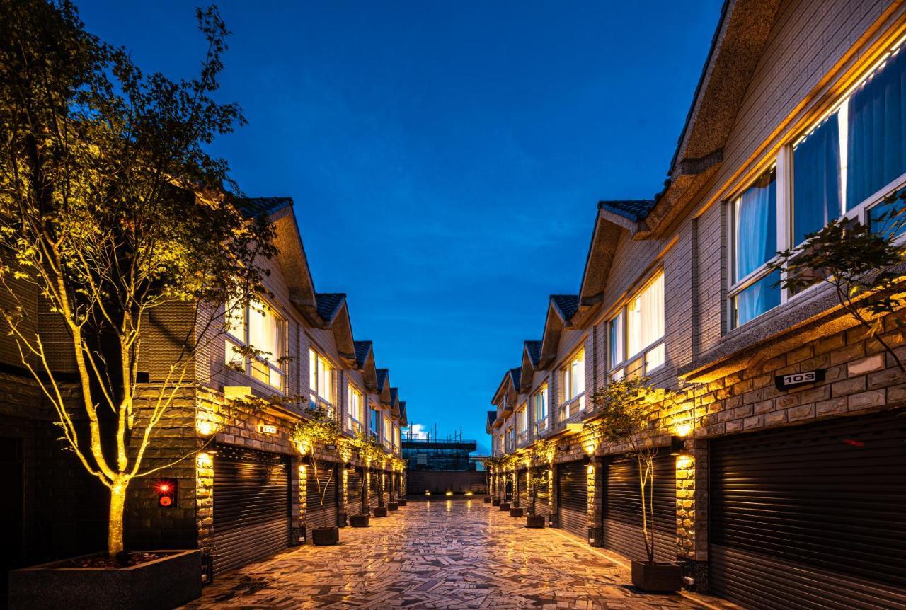 Motel 東旅驛棧 Ťiao-si Exteriér fotografie