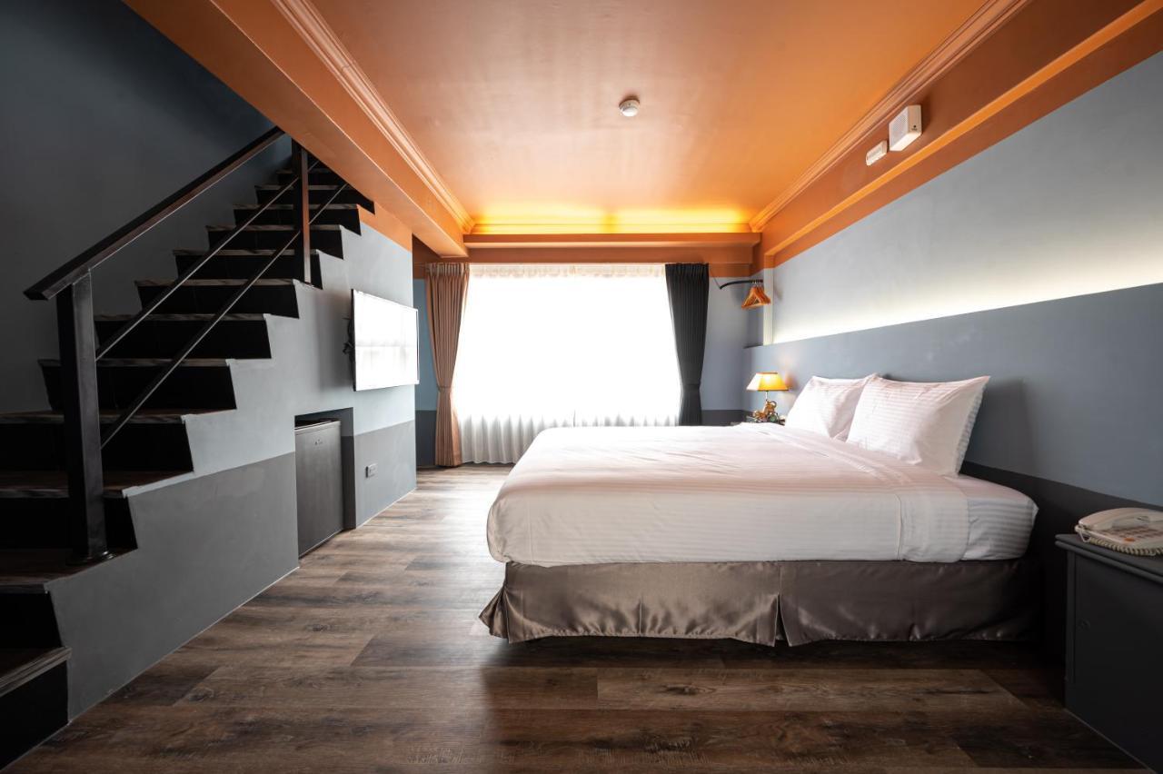 Motel 東旅驛棧 Ťiao-si Exteriér fotografie