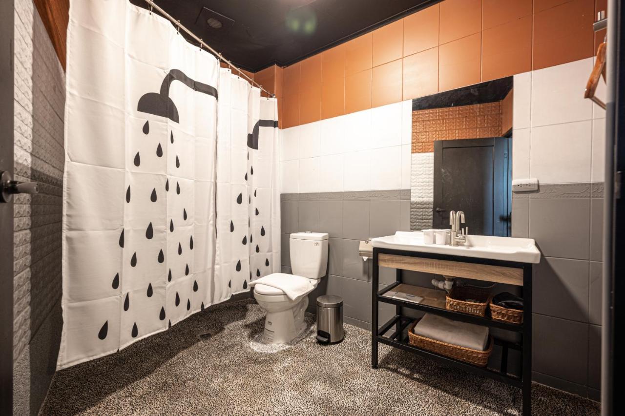 Motel 東旅驛棧 Ťiao-si Exteriér fotografie