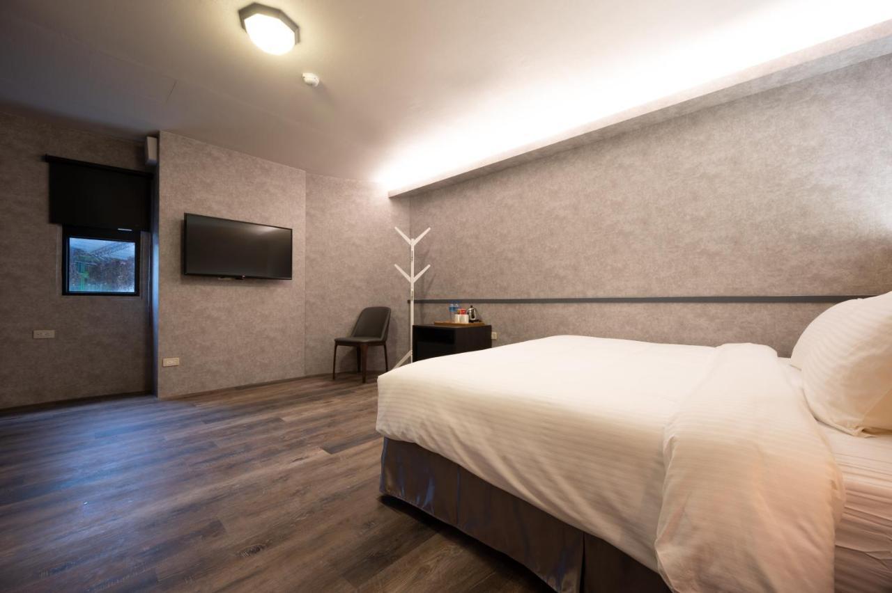Motel 東旅驛棧 Ťiao-si Exteriér fotografie
