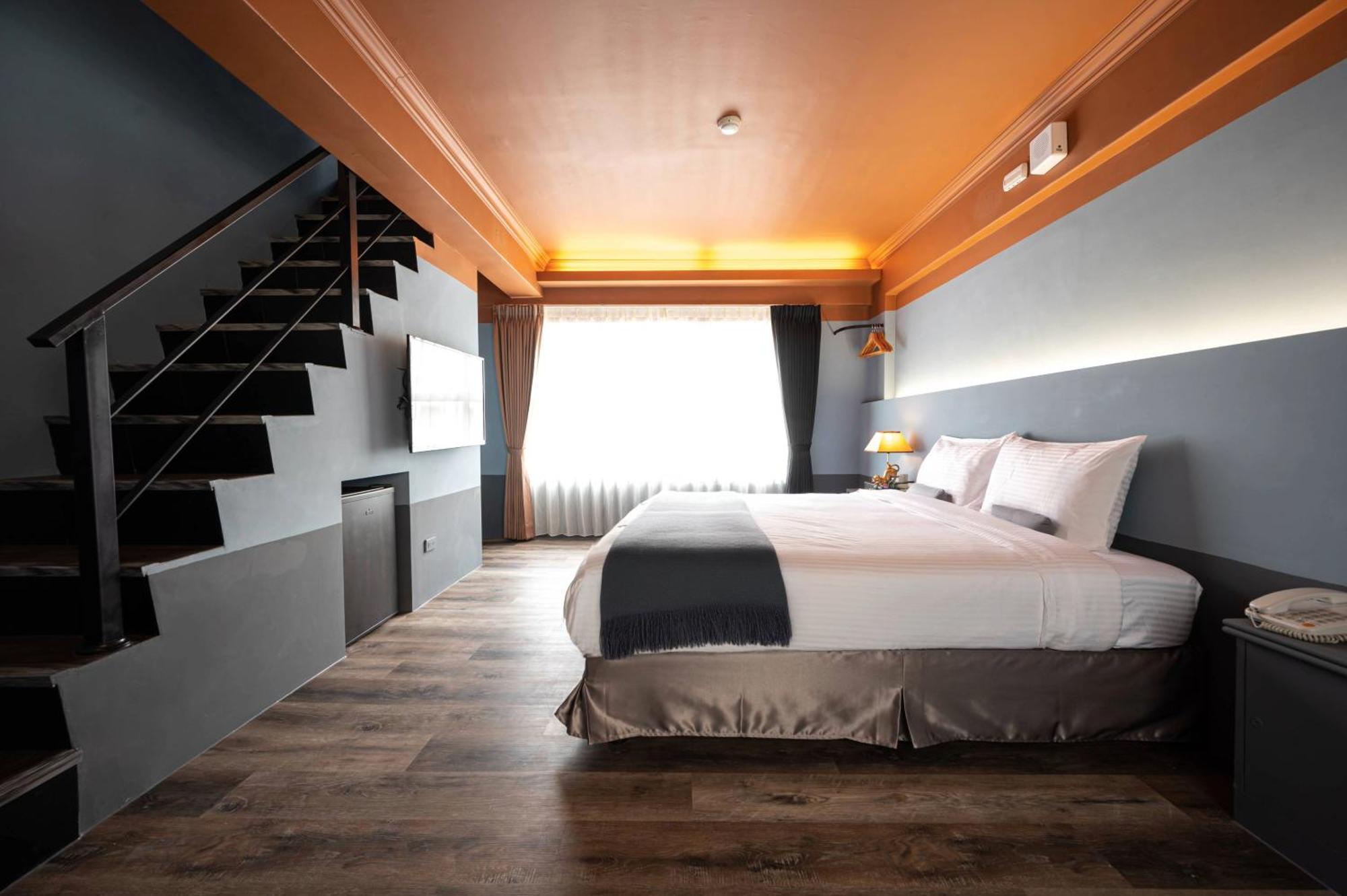 Motel 東旅驛棧 Ťiao-si Exteriér fotografie